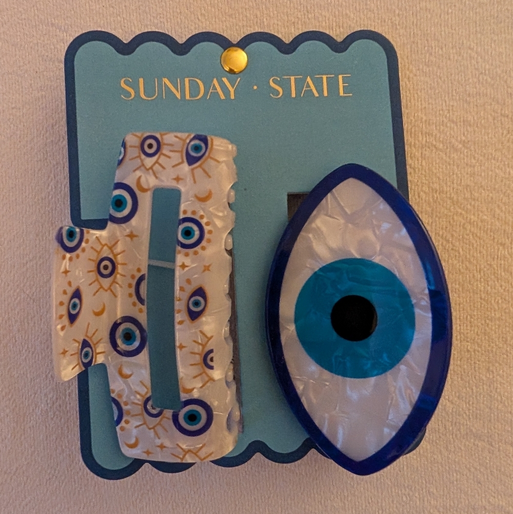 NWT Sunday State Eye Design Hair Clips